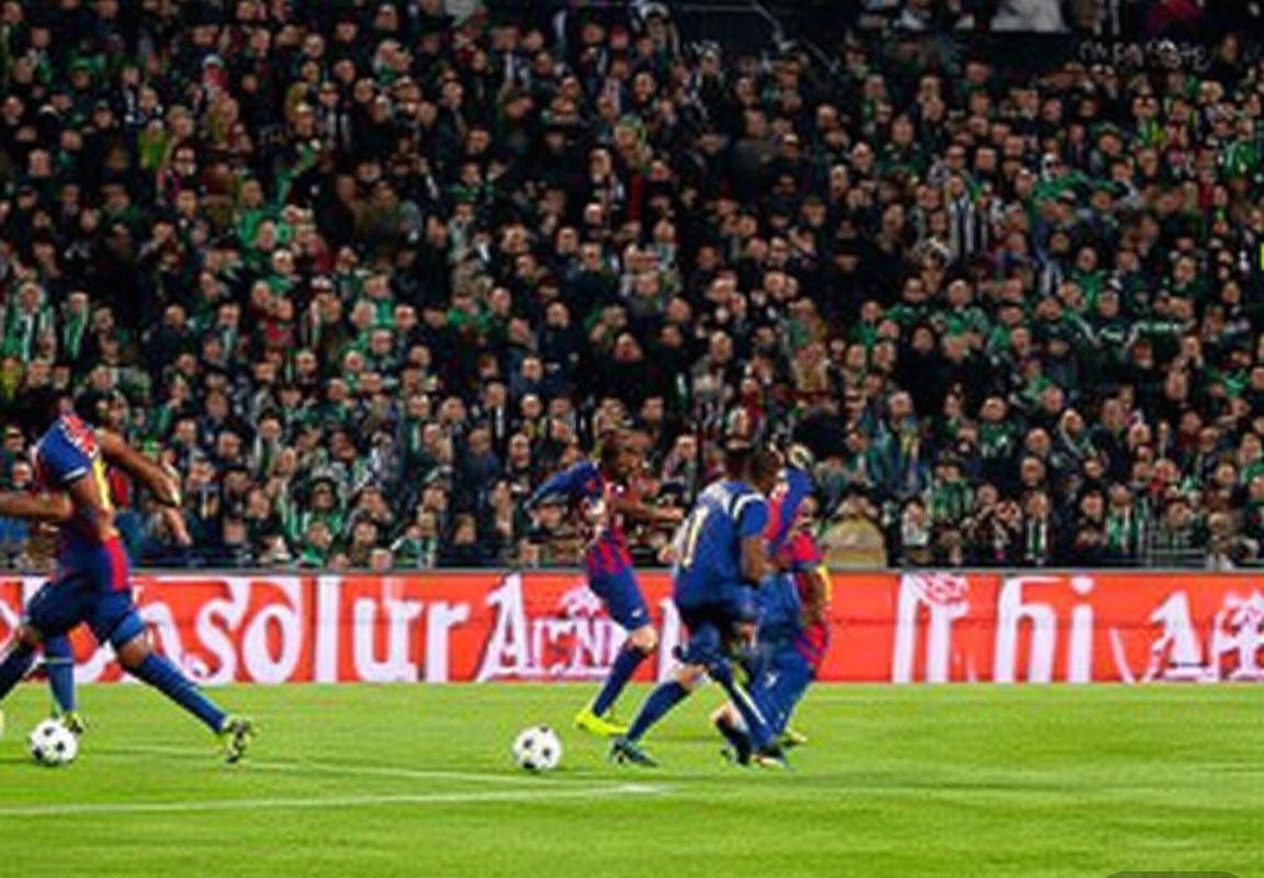 2020欧冠巅峰对决：巴塞罗那VS巴黎圣日耳曼战术解析与影响(图5)